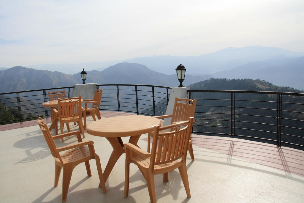 United 21 Resort Chail Extérieur photo